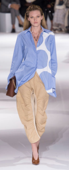 STELLA MCCARTNEY An oversized blouse paired with oversized khaki pants are subtle and ready-to-wear off the runway.